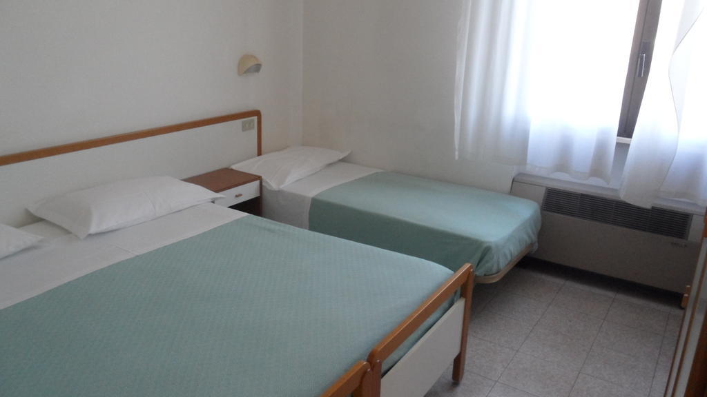 Autostop Duardi Hotel Bertinoro Szoba fotó